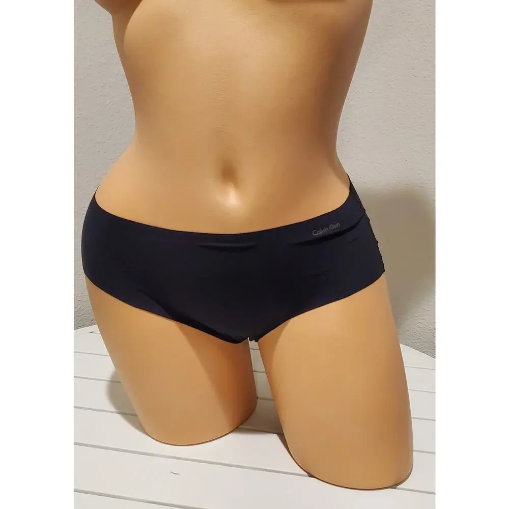 Calvin Klein calvin klein